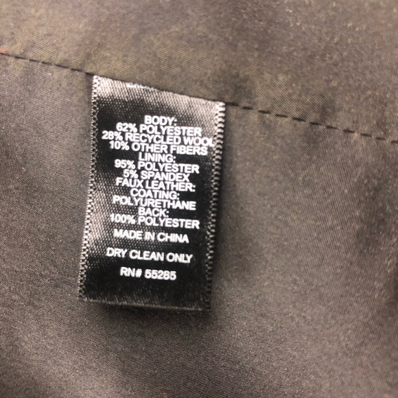 New with tag Express Women’s Red Black Houndstooth Tweed Wool Winter Peacoat - Picture 10 of 16